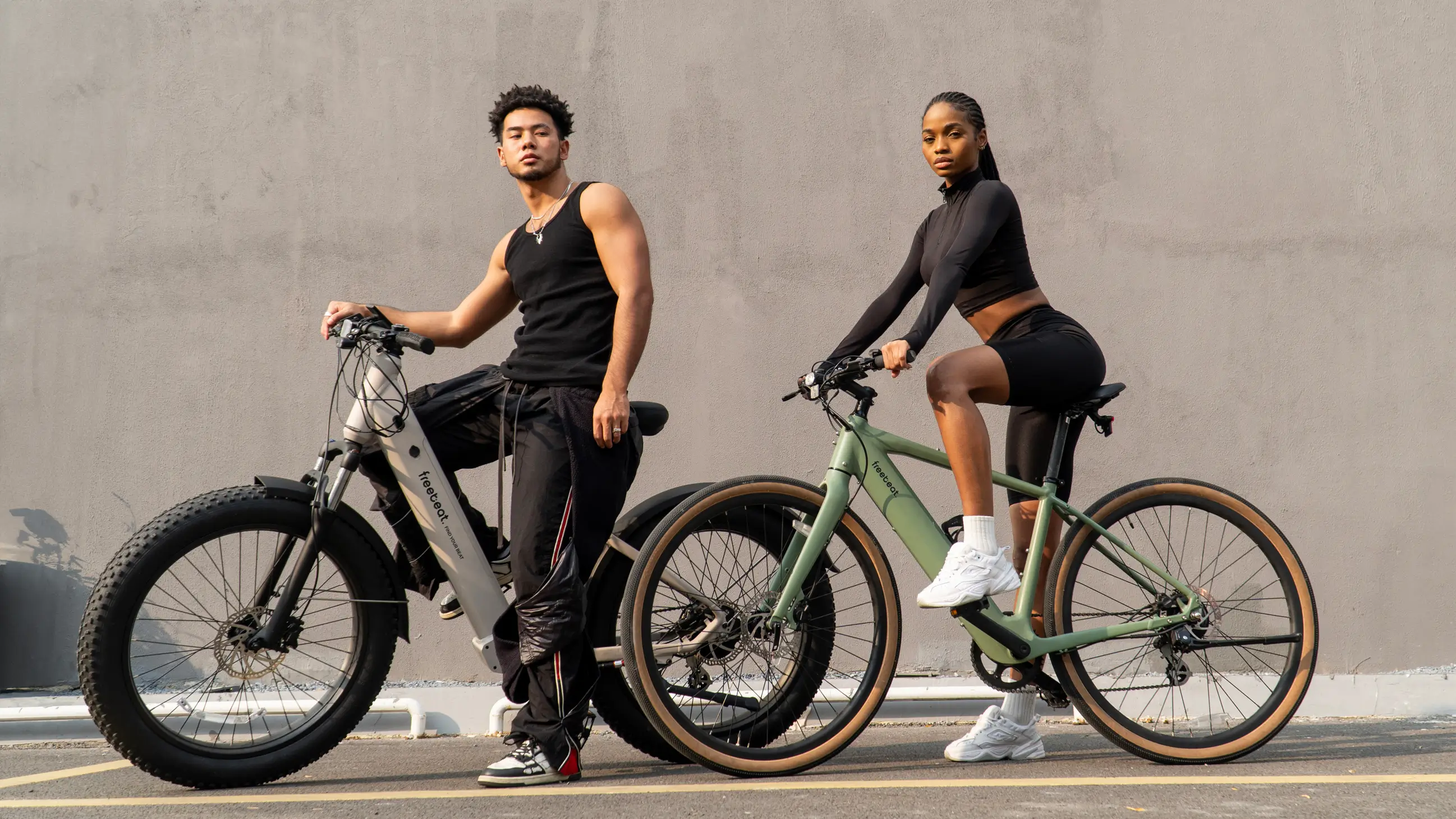 blog-Gravel-Bike-vs-Road-Bike.png (2595×1460)